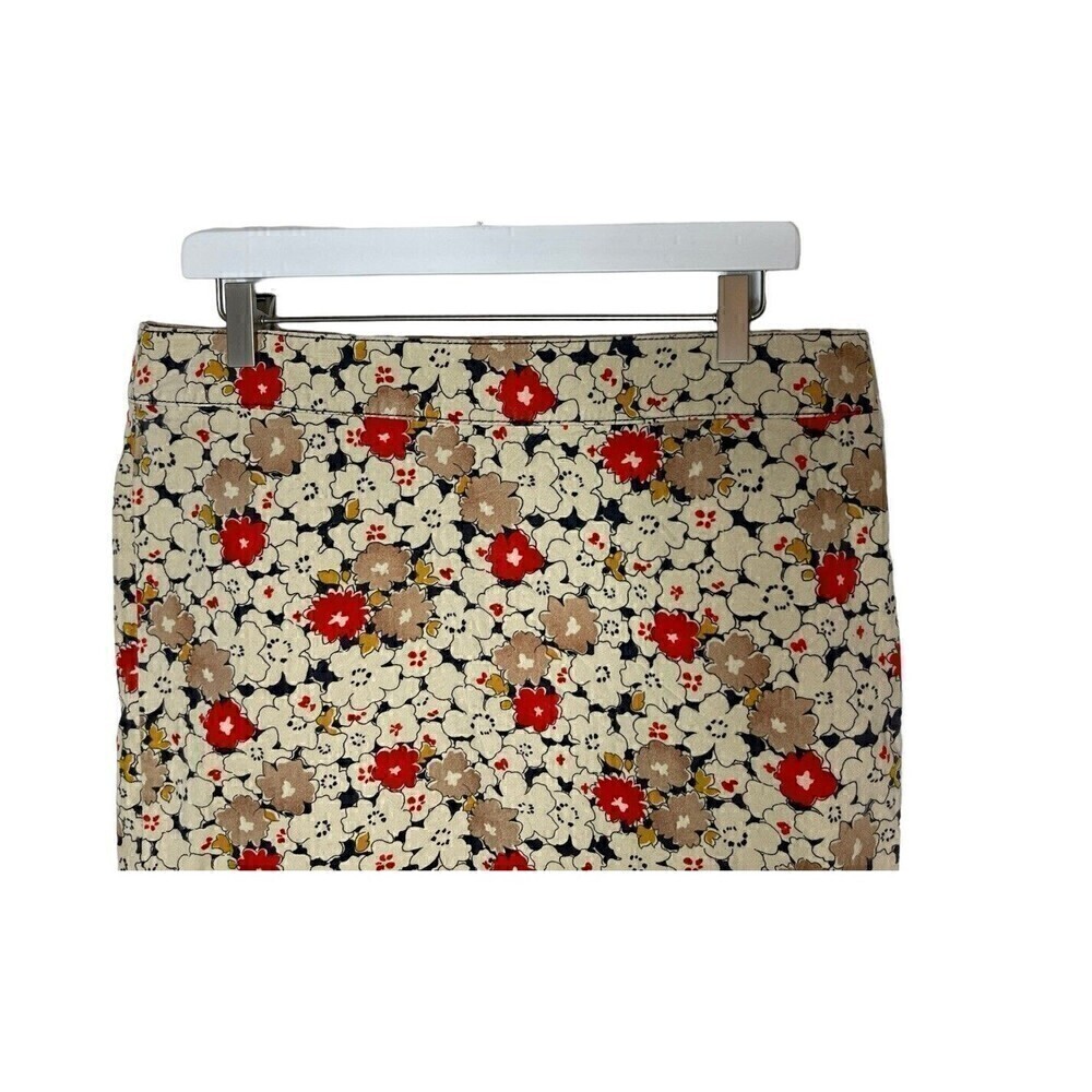 LOFT Mini Cotton Skirt Beige & Red Ditsy Floral, red and tan size 8 - Picture 3 of 14
